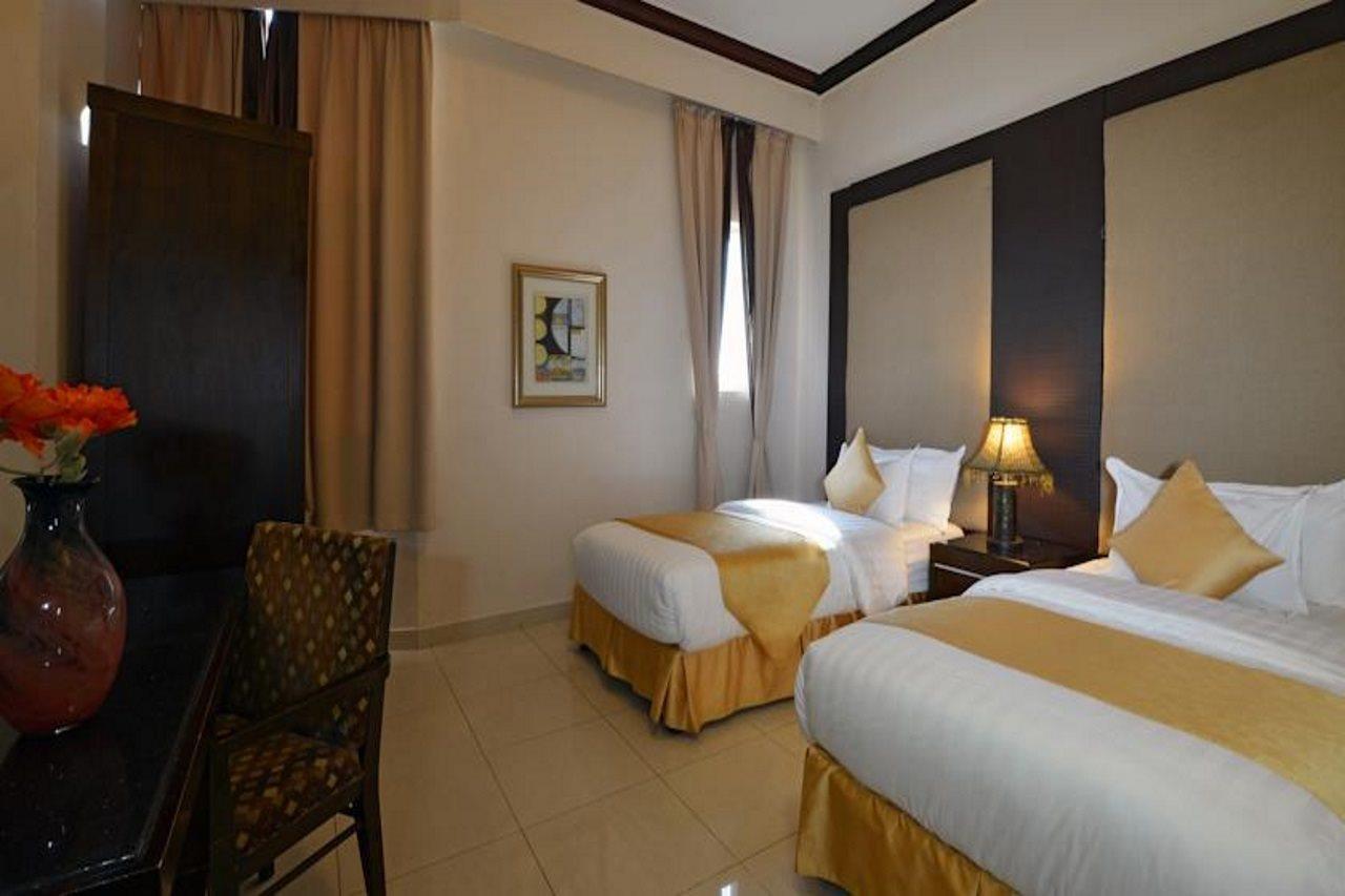 Boudl Buraydah Aparthotel Exterior photo