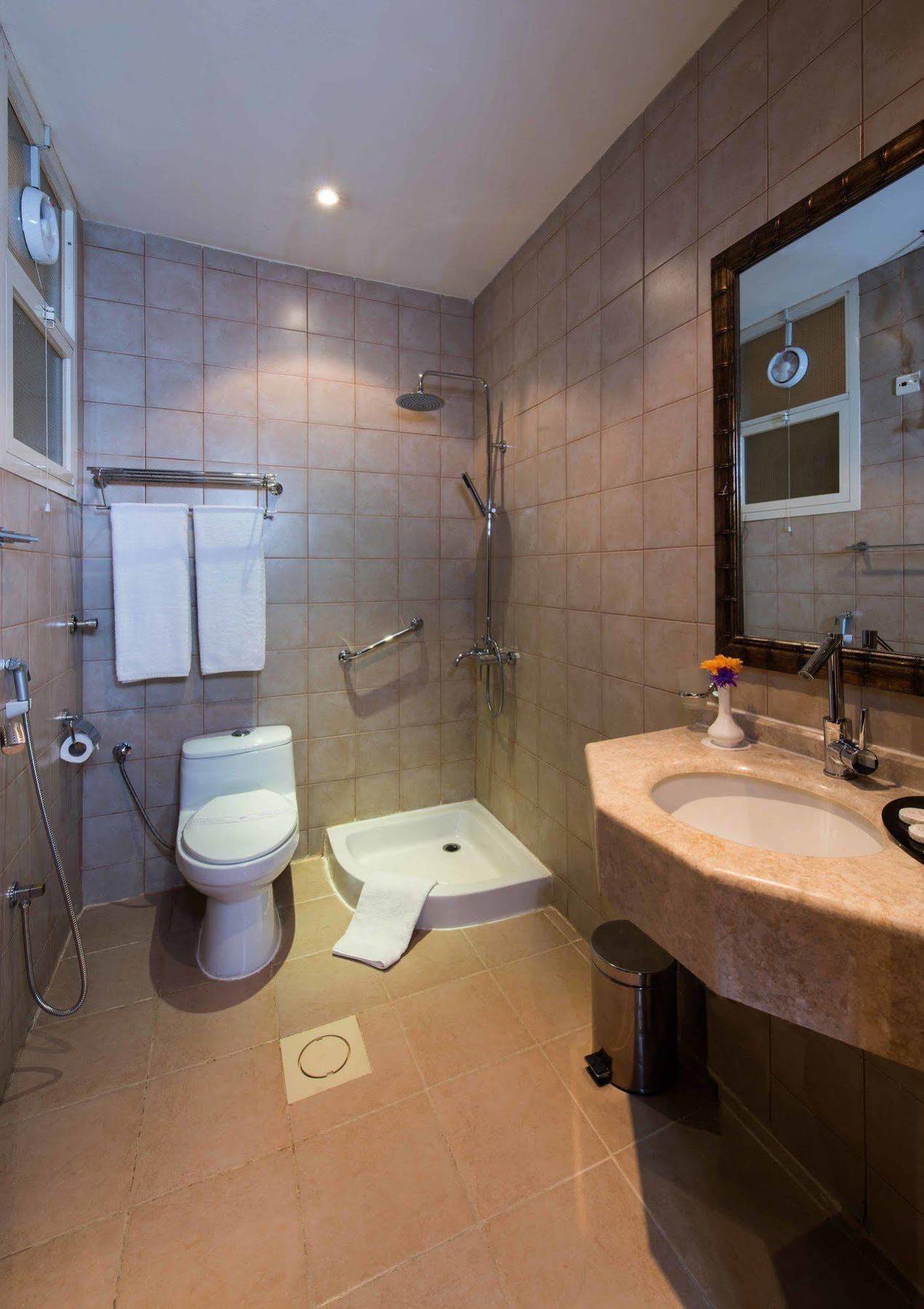 Boudl Buraydah Aparthotel Exterior photo